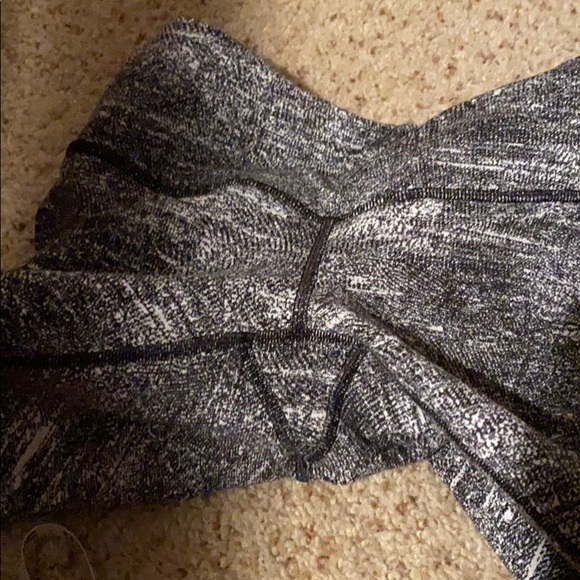 Lululemon Wonder-Under leggings - Picture 10 of 10